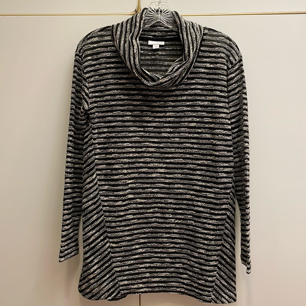 J. Jill drape-neck top size S
